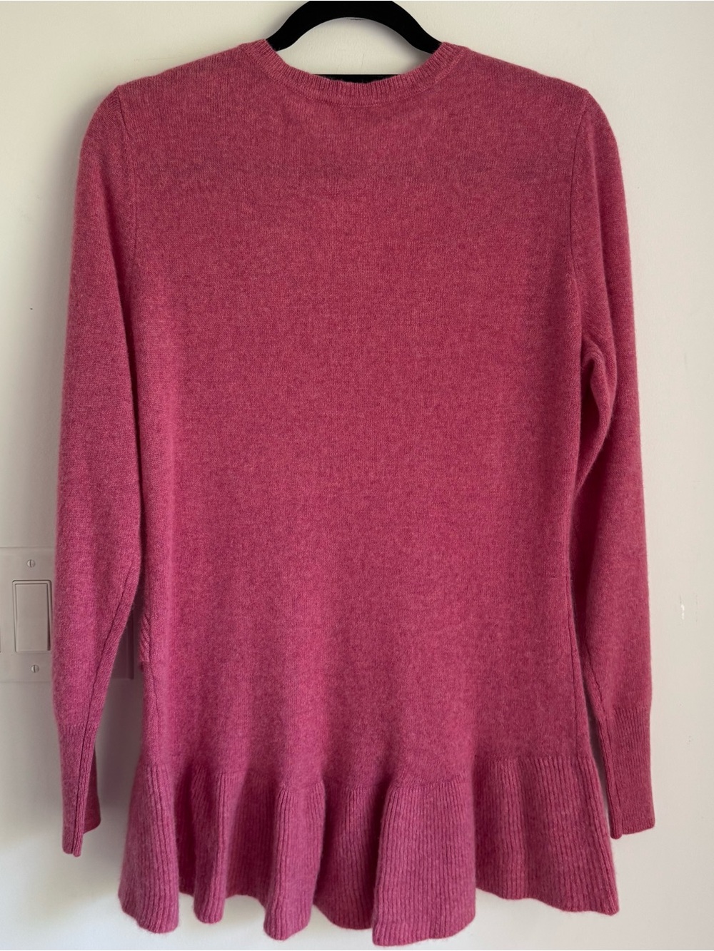 Isaac Mizrahi 2-Ply Cashmere
Ruffle Peplum‎ Sweater NEW S - Picture 11 of 12